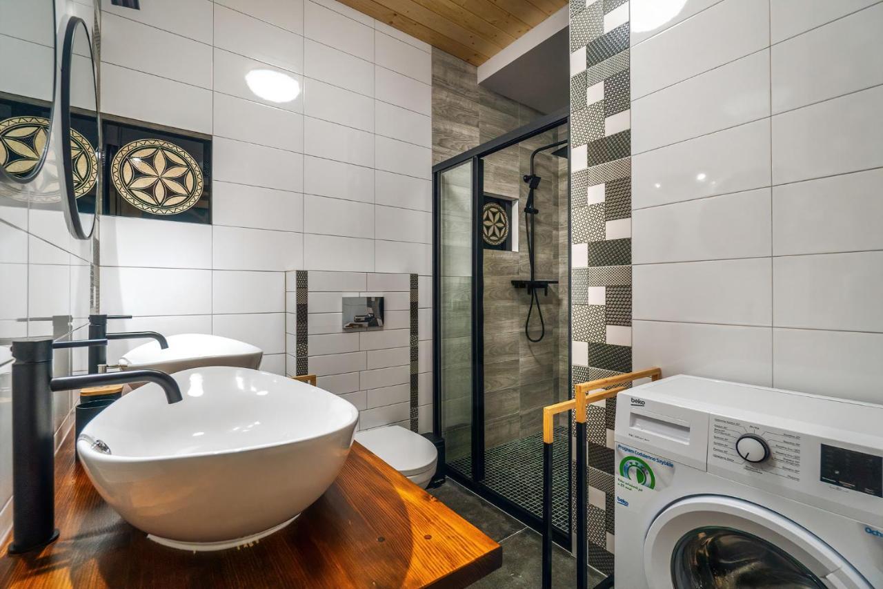 Zbojowa Chata Villa โปโรนิน ภายนอก รูปภาพ