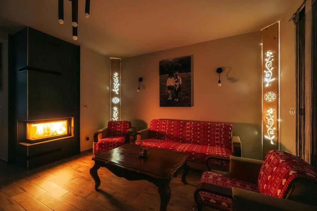 Zbojowa Chata Villa โปโรนิน ภายนอก รูปภาพ
